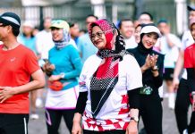 Komunitas Telkom Runners Kampanye Peduli Mangrove, Setiap 1 Kilo Jadi 1 Bibit Bakau Komunitas Telkom Runners