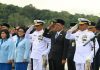 Ketua DPRD Batam Kamaluddin Ikuti Upacara dan Tabur Bunga Hari Pahlawan di Mako Kodaeral IV Ketua DPRD Batam Kamaluddin Ikuti Upacara dan Tabur Bunga Hari Pahlawan di Mako Kodaeral IV