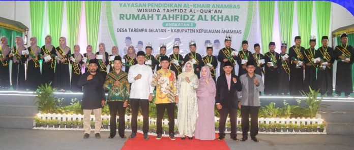 Wisuda Tahfidz Al-Khair Kabupaten Kepulauan Anambas Angkatan ke-III Wabup Anambas Raja Bayu Hadiri Wisuda Tahfidz Al-Khair Angkatan ke-III