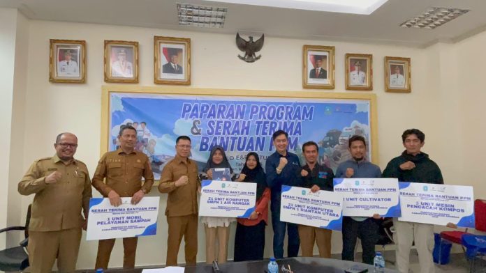 Bupati Aneng Berterimakasih atas Bantuan 2 Mobil dan 42 Komputer dari Medco Natuna