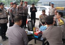 Kapolresta Barelang Turun Langsung Cek Pos Pengamanan dan Pelayanan Jelang Puncak Libur Akhir Tahun Kapolresta Barelang Turun Langsung Cek Pos Pengamanan dan Pelayanan Jelang Puncak Libur Akhir Tahun