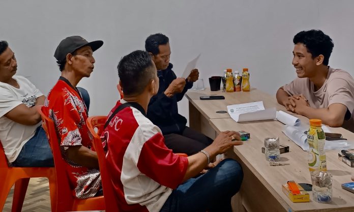 Manajemen Tridaya Group bersama masyarakat Desa Sawang, Kecamatan Kundur Barat, Kabupaten Karimun,