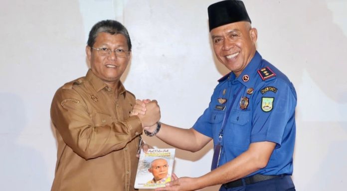 Launching Buku Anak Pulau Jadi Pamong Karya Azman