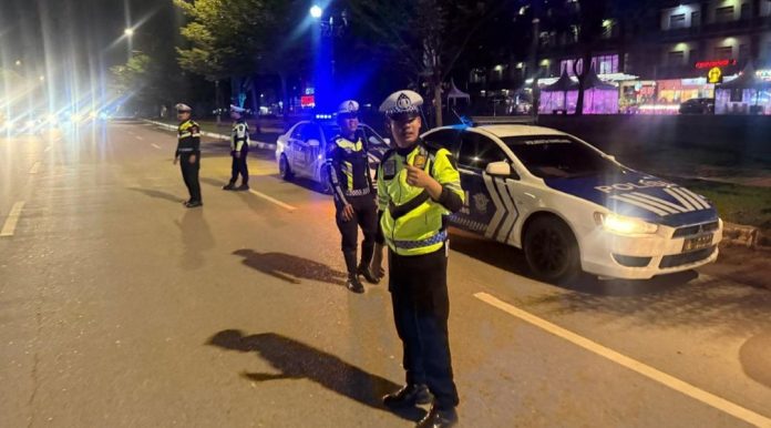 Patroli Malam Satlantas Polresta Barelang Pantau Aksi Balap Liar sejumlah Titik