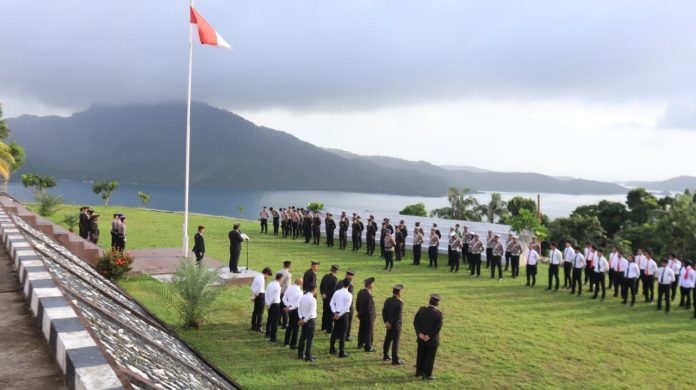 Polres Kepulauan Anambas Gelar Upacara Peringatan Hari Ibu ke-97 Tahun 2025 Polres Kepulauan Anambas Gelar Upacara Peringatan Hari Ibu ke-97 Tahun 2025