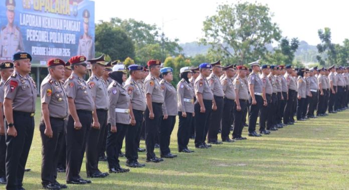 1 Januari 2026 Sebanyak 749 Personel Polda Kepri Naik Pangkat