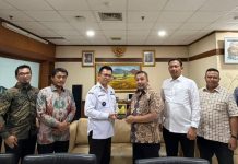 Bupati Anambas Bahas Pembangunan Strategis Bersama Bappenas di Jakarta Bupati Anambas Bahas Pembangunan Strategis Bersama Bappenas di Jakarta