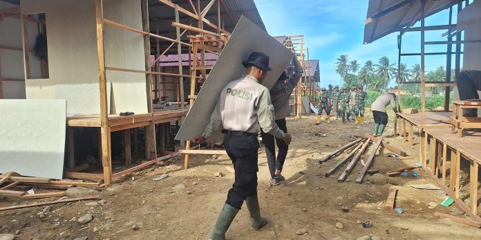 Polri Bangun 100 Unit Huntara untuk Warga Terdampak Bencana di Kapalo Koto Kota Padang