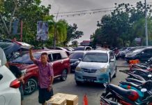 Warga Karimun Ngamuk, Tarif Parkir Pelabuhan Domestik Melejit Pengelola parkir di Pelabuhan Domestik Karimun,