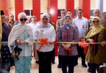 Wabup Bintan Deby Dampingi Dirjen IKMA Resmikan Sentra Fashion Sri Kuala, Beromzet Ratusan Juta