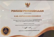 Kabupaten Kepulauan Anambas Raih UHC Award Kategori Madya dari BPJS Kesehatan Kabupaten Kepulauan Anambas dapat penghargaan.