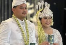 Boiyen Resmi Gugat Cerai Suaminya Rully Anggi Akbar, Ada Apa? Penyanyi Boiyen Resmi Gugat Cerai Suaminya Rully Anggi Akbar, Ada Apa?