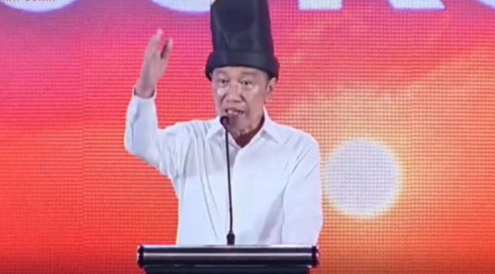 Presiden Jokowi di Rakernas Partai PSI di Makassar Presiden Jokowi di Rakernas Partai PSI di Makassar