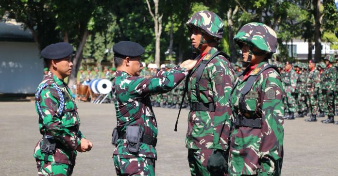 TNI Buka Rekrutmen Perwira Karier 2026 Sumber Sarjana, Usia Maksimal 30 Tahun TNI Buka Rekrutmen Perwira Karier 2026 Sumber Sarjana, Usia Maksimal 30 Tahun