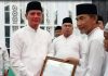 Wakil Bupati Raja Bayu Hadiri Malam Zikir dan Muhasabah Akhir Tahun 2025 Wakil Bupati Raja Bayu Hadiri Malam Zikir dan Muhasabah Akhir Tahun 2025
