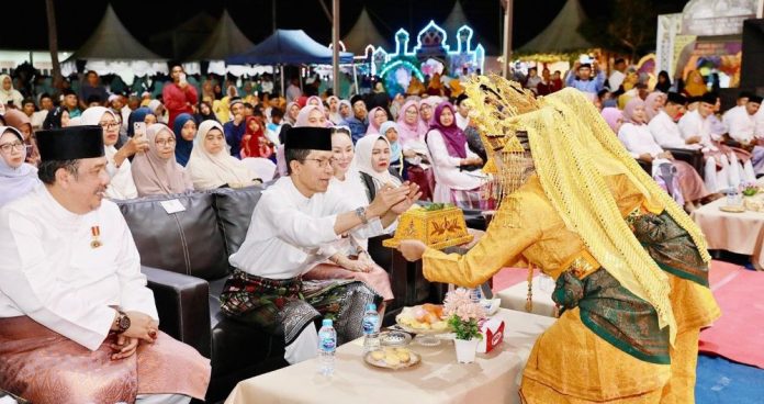 Amsakar-Li Claudia Kagumi Antusias Warga saat Resmi Buka MTQH XXXIV Nongsa