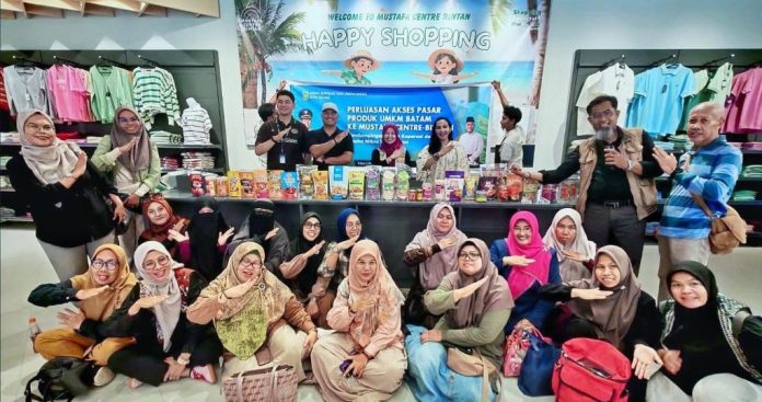 Dinas Koperasi Batam Lepas 30 Produk UMKM Unggulan ke Mustafa Centre Bintan