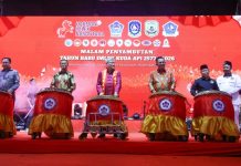 Gubernur Ansar Hadiri Perayaan Imlek Kuda Api 2577 Bersama Ribuan Warga Tanjungpinang Gubernur Ansar Hadiri Perayaan Imlek Kuda Api 2577/2026 Bersama Ribuan Warga Tanjungpinang