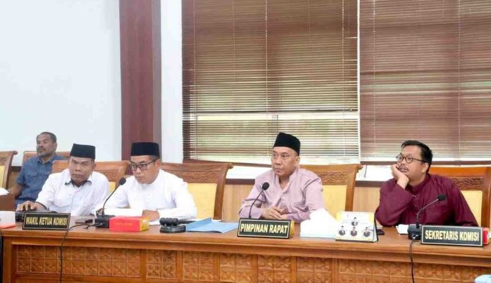 Komisi I DPRD Batam Gelar RDPU Tengahi Keluhan Konsumen Perumahan Subsidi Rhabayu Estuario