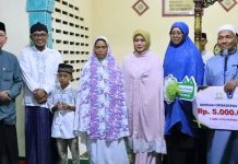Safari Ramadan Wakil Bupati Bintan di Dua Kecamatan Disambut Antusias Warga Safari Ramadan Wakil Bupati Bintan di Dua Kecamatan Disambut Antusias Warga