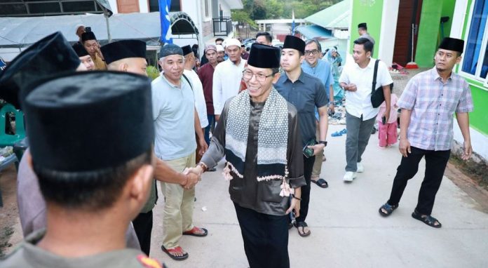 Buka Puasa dan Tarawih Bersama Warga Sambau