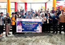 Bupati Roby Ajak Mahasiswa Bintan di Pekanbaru Aktif Beri Gagasan untuk Pembangunan Daerah Bupati Roby Ajak Mahasiswa Bintan di Pekanbaru Aktif Beri Gagasan untuk Pembangunan Daerah