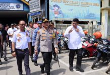Mudik Aman Keluarga Bahagia, Bupati Roby Tinjau Pos Yan dan Pos Pam Pelabuhan Bupati Roby dan Pengamanan Mudik di Pelabuhan