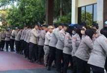 Apel Gabungan Polda Kepri, Kapolda Tekankan Kesiapsiagaan dan Pelayanan Masyarakat Apel Gabungan Polda Kepri, Kapolda Tekankan Kesiapsiagaan dan Pelayanan Masyarakat