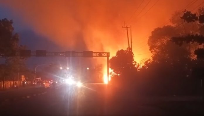 Kebakaran Besar Kembali Terjadi di Jalan WR Supratman Km 14 Tanjungpinang
