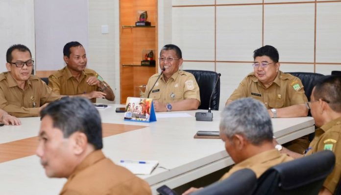 Sekda Batam Pimpin Rapat Prognosis 2027, Target Pendapatan Rp5,2 Triliun