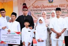 Wabup Bintan Deby Maryanti Hadiri Safari Ramadhan di Masjid Nurul Huda Gunung Lengkuas Wabup Bintan Deby Maryanti Hadiri Safari Ramadhan di Masjid Nurul Huda Gunung Lengkuas