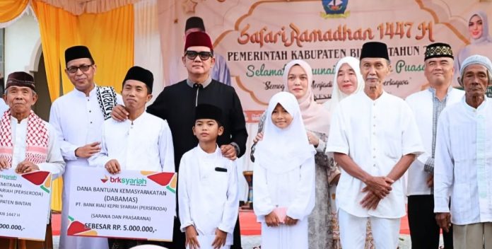 Wabup Bintan Deby Maryanti Hadiri Safari Ramadhan di Masjid Nurul Huda Gunung Lengkuas