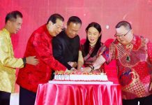 Hadiri Cap Go Meh Hakka Batam, Li Claudia Usulkan Festival Terpadu Dongkrak Pariwisata Wakil Wali Kota Batam, Li Claudia Chandra, menghadiri perayaan Cap Go Meh