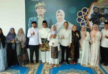 Warga Padati Open House Lebaran ke-2 Ketua DPRD Batam Muhammad Kamaluddin Warga Padati Open House Lebaran ke-2 Ketua DPRD Batam Muhammad Kamaluddin