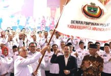 Andre Rosiade Resmi Dikukuhkan Jadi Ketua Umum DPP IKM 2025–2030 Andre Rosiade Resmi Dikukuhkan Jadi Ketua Umum IKM 2025–2030