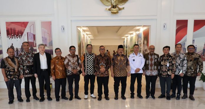 Bupati Anambas Dampingi Wagub Kepri Audiensi ke Bappenas RI Bahas Arah Pembangunan Daerah