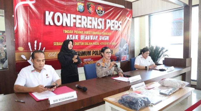 Derita Anak Gadis Dirudakpaksa Orang Tua Sejak Tahun 2022 dan Berhasil Diungkap Tim Polda Kepri