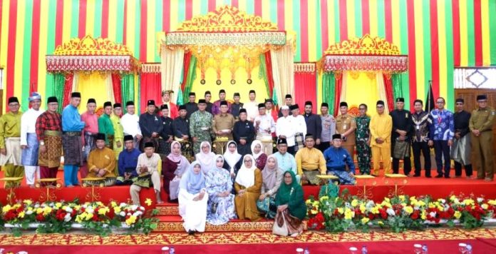 Gubernur Ansar: Halalbihalal LAM Kepri Pererat Hubungan dan Saling Menjaga Nilai Budaya Melayu
