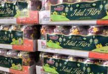 PT BAI Salurkan 400 Dus Air Kaleng untuk Warga Desa Kelong di Idulfitri 2026 PT BAI Salurkan 400 Dus Air Kaleng untuk Warga Desa Kelong di Idulfitri 2026