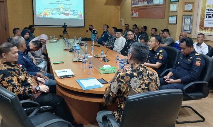 Kesyahbandaran dan Otoritas Pelabuhan (KSOP) Kelas I Tanjungbalai Karimun,