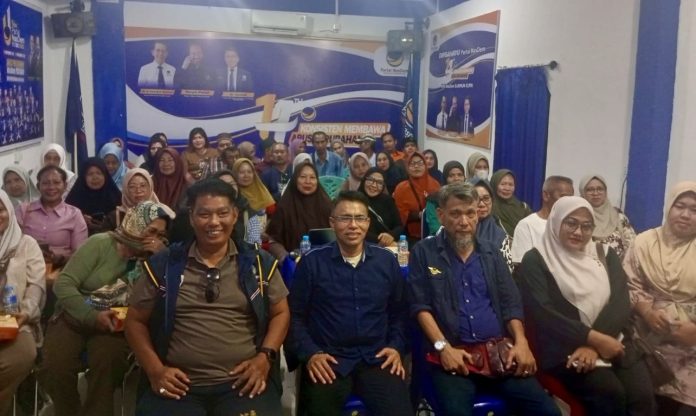 Upaya mendorong pertumbuhan ekonomi masyarakat terus dilakukan Anggota DPRD Provinsi Kepulauan Riau, dr. Rizal, melalui program bantuan modal bagi pelaku Usaha Mikro, Kecil dan Menengah (UMKM)