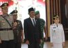 Ketua dan Wakil Ketua DPRD Batam Hadiri Upacara Hari Otonomi Daerah 2026 Ketua DPRD Kota Batam, Haji Muhammad Kamaluddin, dan Wakil Ketua I DPRD Kota Batam Haji Aweng Kurniawan dari Fraksi Partai Gerindra, menghadiri undangan Wali