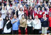 Ketua PMI Bintan Buka Seminar Kesehatan dan Donor Darah, Dorong Generasi Muda Peduli Kemanusiaan Ketua PMI Bintan Buka Seminar Kesehatan dan Donor Darah, Dorong Generasi Muda Peduli Kemanusiaan