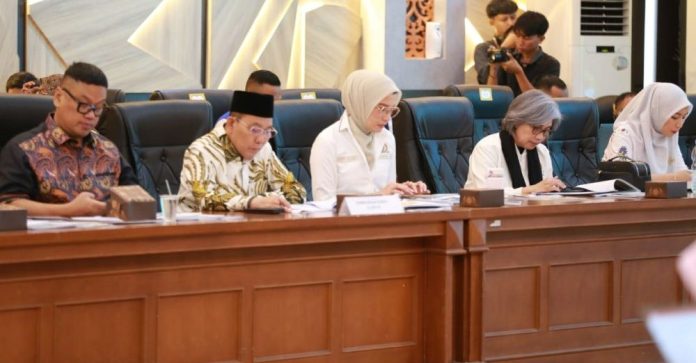 Kunker Komisi IX DPR RI ke Riau, Pemprov Paparkan Capaian dan Kekurangan di Pelayanan Kesehatan
