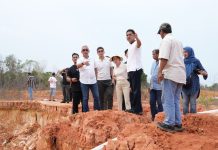 Li Claudia Kecam Aktivitas Tambang Pasir Ilegal Kampung Jabi Nongsa Li Claudia Kecam Aktivitas Tambang Pasir Ilegal Kampung Jabi Nongsa