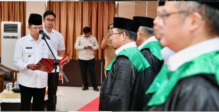 Pesan Amsakar Saat Melantik Dewan Hakim MTQH Batam 2026