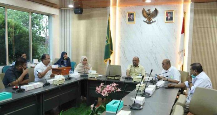 Rakor Pimpinan DPRD Batam Bahas Revisi Ranperda Pengelolaan Persampahan Jadi Ranperda Kumulatif Terbuka