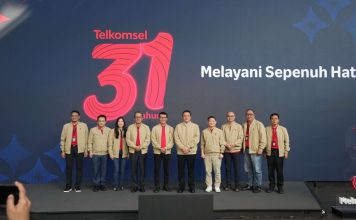 Spesial HUT ke-31, Telkomsel Tegaskan Makna “Melayani Sepenuh Hati” untuk Hadirkan Pelanggan di Indonesia Telkomsel 31 Tahun