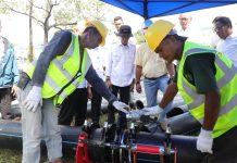Amsakar Tinjau Pengerjaan Pipa Distribusi Air Minum, BP Batam Pastikan Pasokan Air Lebih Optimal Amsakar Tinjau Pengerjaan Pipa Distribusi Air Minum, BP Batam Pastikan Pasokan Air Lebih Optimal