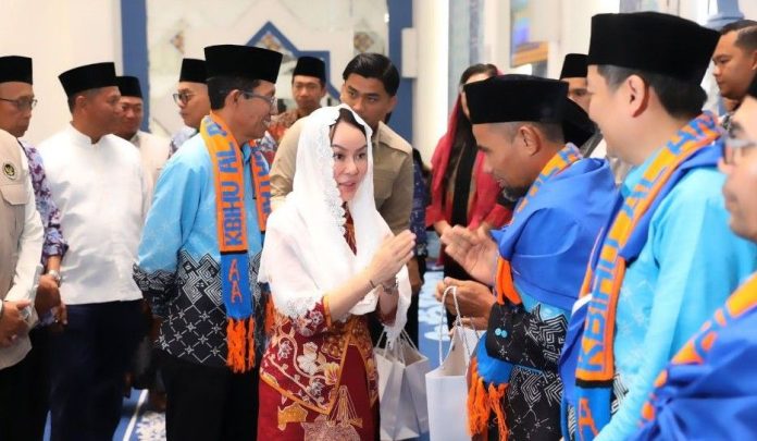 Amsakar Titip Batam dan Mohon Doa untuk Kelancaran Ibadah Haji Pamit ke Tanah Suci, Amsakar Titip Batam dan Mohon Doa untuk Kelancaran Ibadah Haji